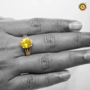Read more about the article Golden Topaz Stone (গোল্ডেন টোপাজ স্টোন)